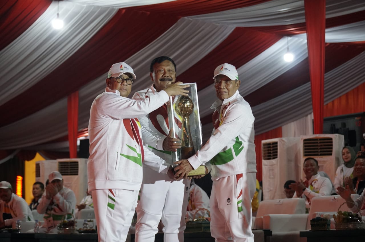 Porwil Sumatera XI Resmi Ditutup, Riau Pertahankan Juara Umum Tiga Kali Berturut-turut